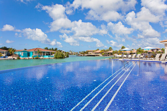 Fly&Go Courtyard by Marriott Bonaire Dive Resort