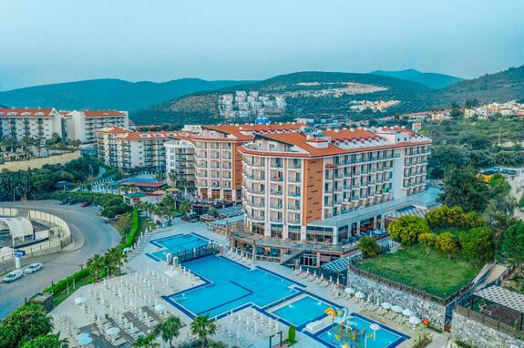 Hotel Ramada Resort Kusadasi & Golf
