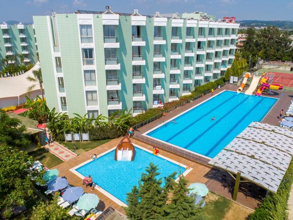 Hotel Grand Belish Beach Resort & Spa