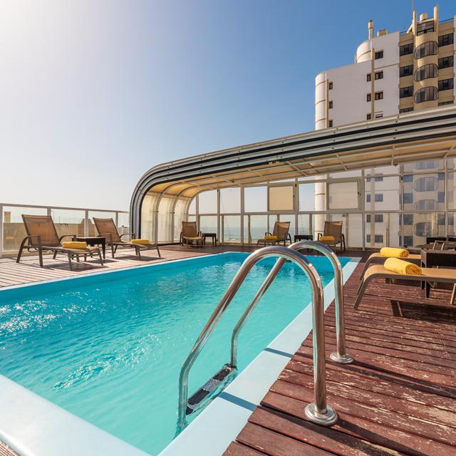 Baia Beach Hotel - winterzon