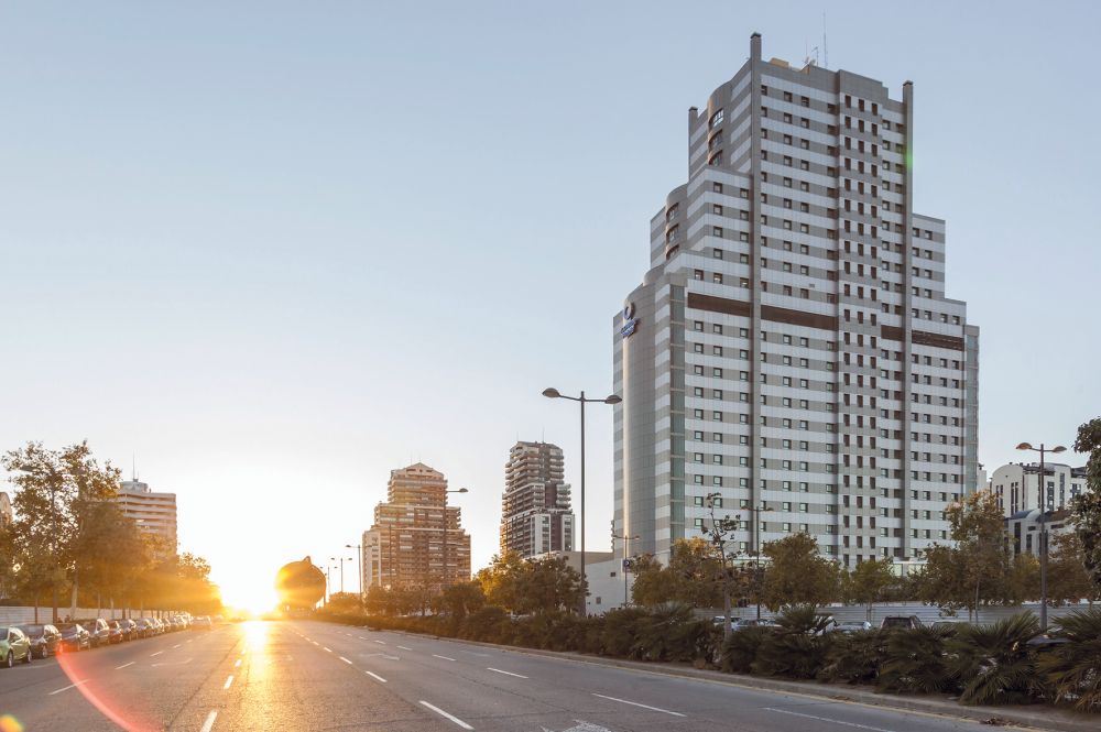 Hotel Ilunion Valencia 4