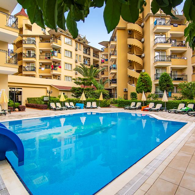 Hotel Kleopatra Royal Palm